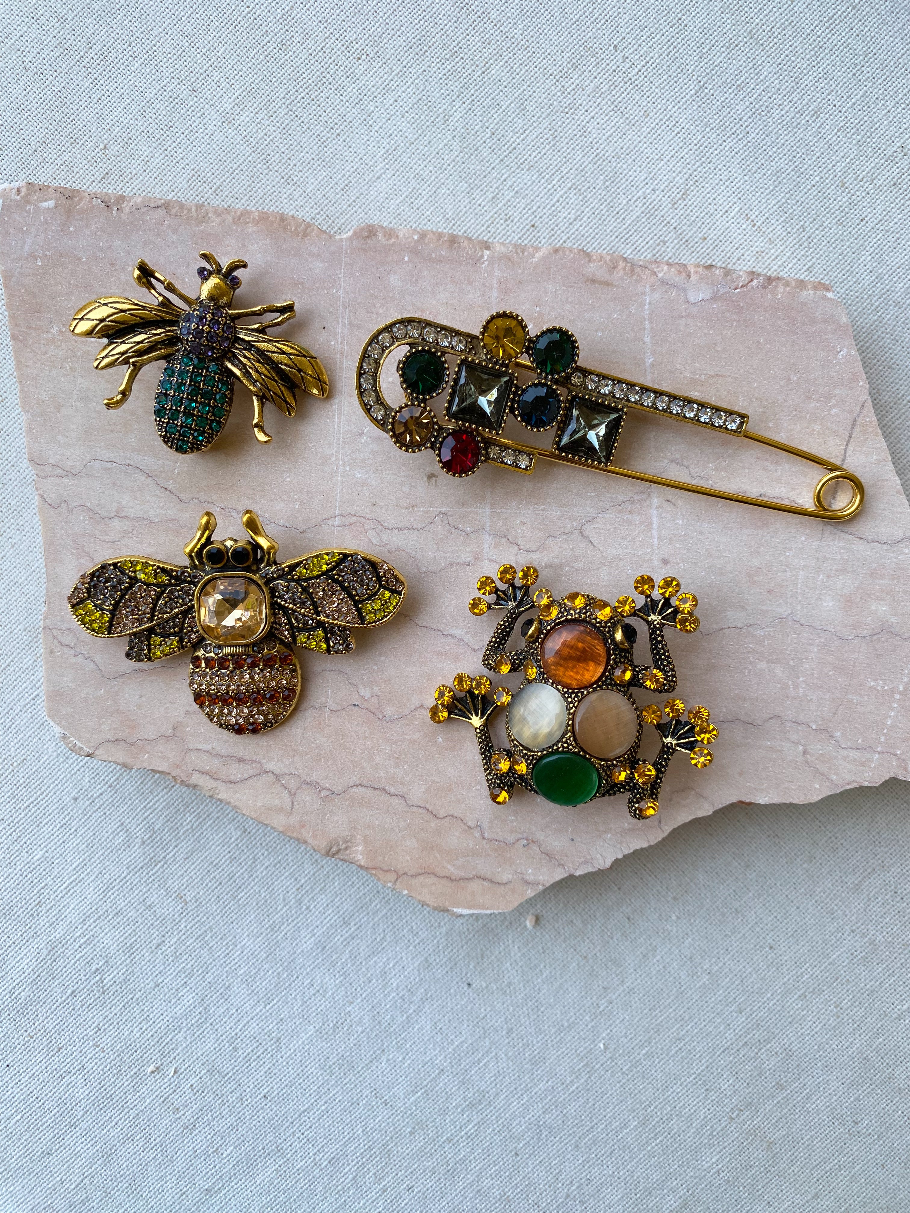 Brooch 3