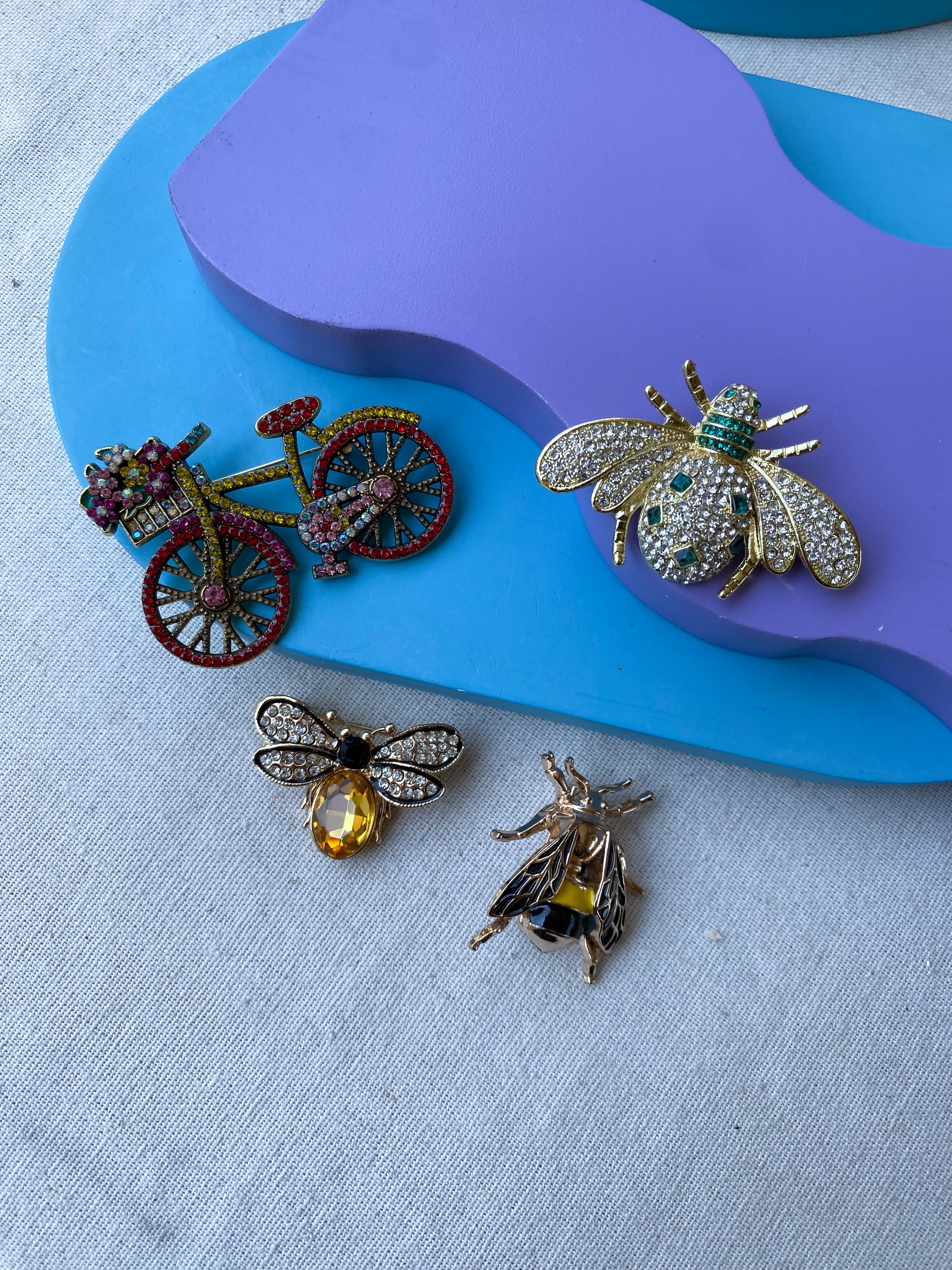 Brooch 6